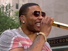 ‘Hot in herre!’ Nelly throws back with old school hits
