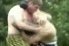 Intense backyard fight, MMA vs(TMA/wrestler) worldstarhiphop NEW! MUST SEE STREET FIGHT !!!!!!KO!!!!!!Littler dude takes on big dude.